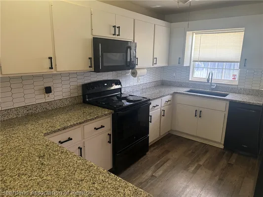 Property Slideshow image 2 of 13 | 109 edgewater dr, Lake Placid, FL, 33852