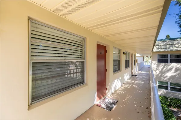 Property Slideshow image 3 of 34 | 17 vista gardens trl 204, Vero Beach, FL, 32962