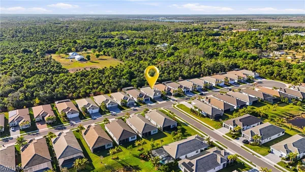 Property Slideshow image 3 of 50 | 11871 gardenia ave, Naples, FL, 34120