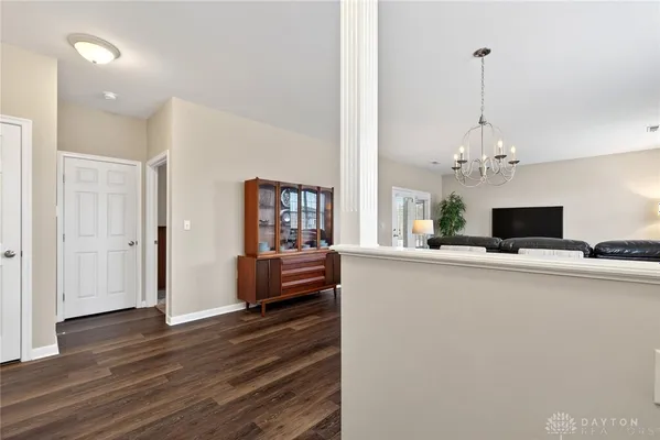 Property Slideshow image 2 of 23 | 9080 waterway ct 19, Miamisburg, OH, 45342