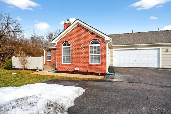 Property Slideshow image 2 of 39 | 5097 crescent ridge dr 9, Clayton, OH, 45315