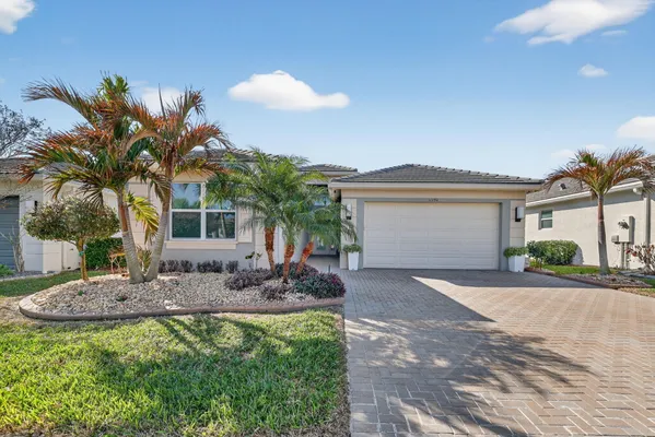 Property Slideshow image 2 of 101 | 11790 sw sailfish isles way, Port St Lucie, FL, 34987