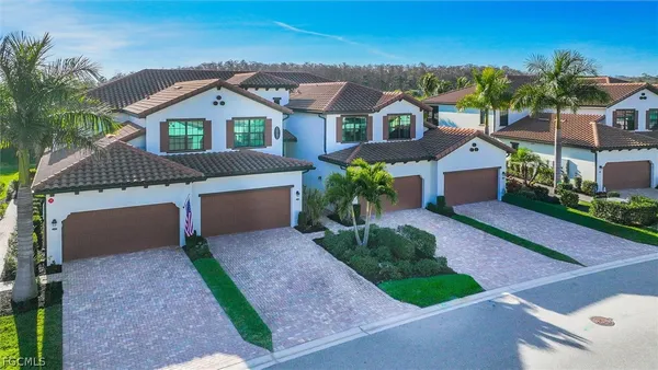 Property Slideshow image 2 of 48 | 12027 hawthorn lake dr 202, Fort Myers, FL, 33913