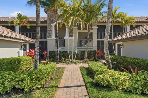 Property Slideshow image 3 of 48 | 9844 venezia cir unit 711, Naples, FL, 34113