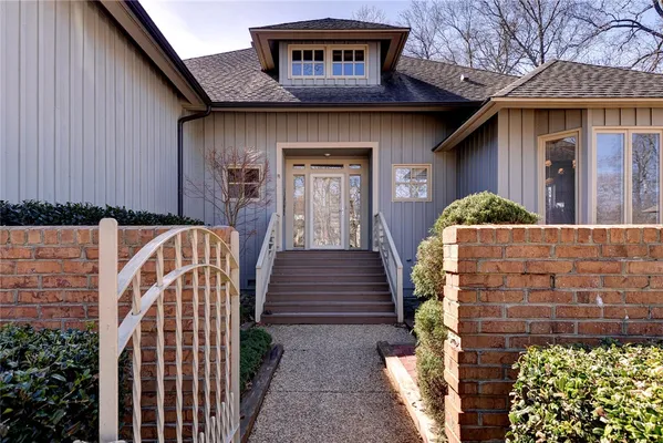 Property Slideshow image 3 of 48 | 224 warehams pt, Williamsburg, VA, 23185