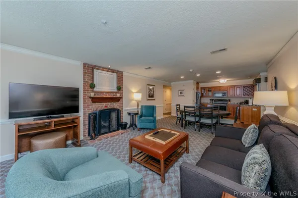 Property Slideshow image 3 of 27 | 709 graves ordinary, Williamsburg, VA, 23185