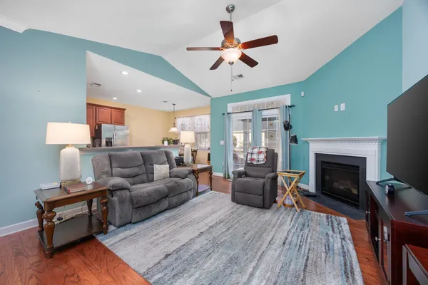 Property Slideshow image 3 of 48 | 1604 legends ave, Myrtle Beach, SC, 29577