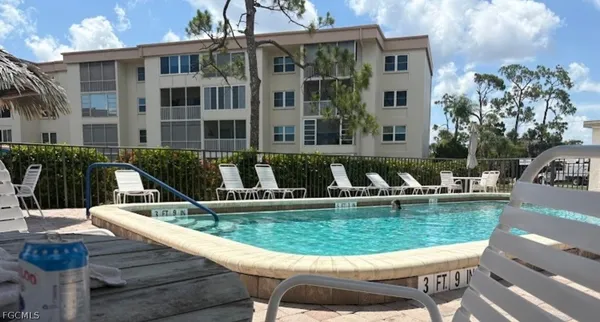 Property Slideshow image 2 of 34 | 1724 pine valley dr 308, Fort Myers, FL, 33907