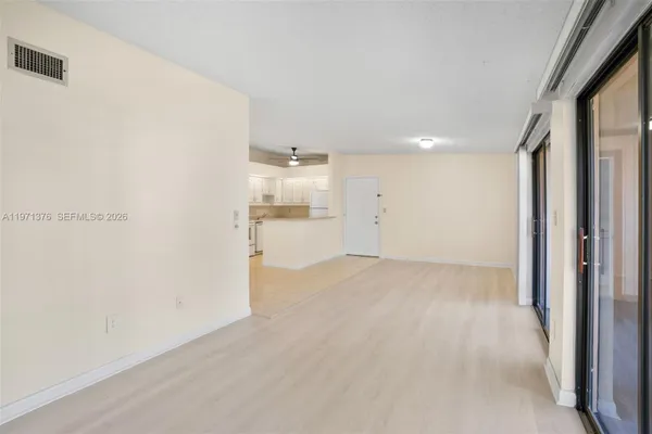 Property Slideshow image 3 of 36 | 9446 s belfort cir 215, Tamarac, FL, 33321