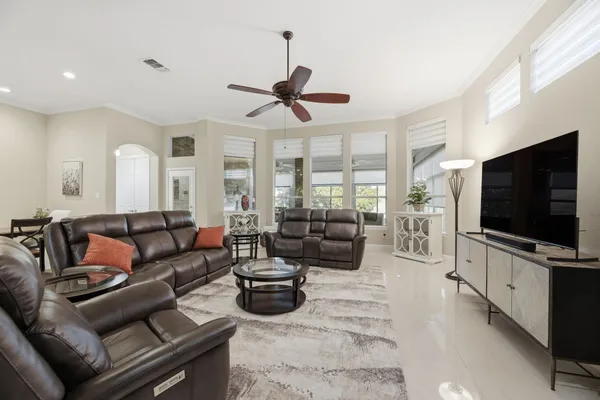 Property Slideshow image 2 of 40 | 609 pelican hills dr, Fairview, TX, 75069