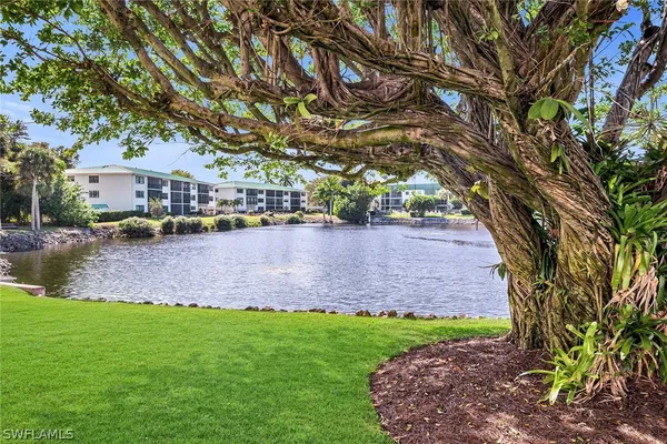 Property Slideshow image 2 of 40 | 3055 riviera dr 102, Naples, FL, 34103