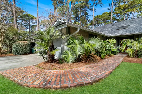 Property Slideshow image 2 of 36 | 6 cypress marsh dr, Hilton Head Island, SC, 29926