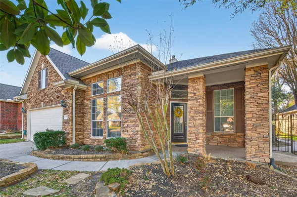 Property Slideshow image 2 of 49 | 27 sovereign way, Conroe, TX, 77384