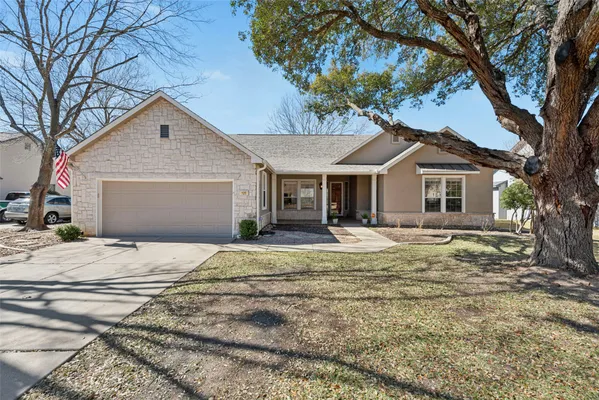 Property Slideshow image 3 of 35 | 125 crystal springs dr, Georgetown, TX, 78633