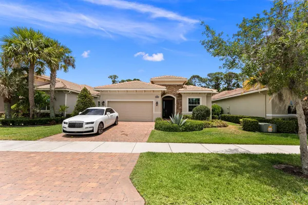 Property Slideshow image 2 of 64 | 10997 sw visconti way, Port St Lucie, FL, 34986