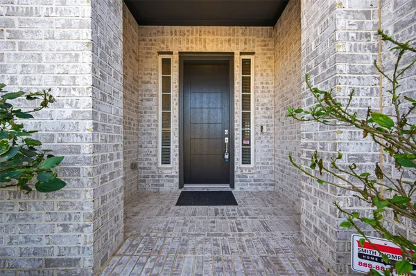 Property Slideshow image 3 of 46 | 28939 shady grove ln, Fulshear, TX, 77441