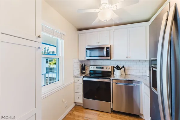 Property Slideshow image 3 of 41 | 1724 pine valley dr 318, Fort Myers, FL, 33907