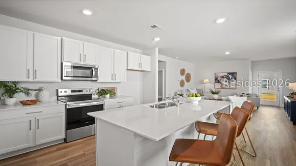 Property Slideshow image 3 of 35 | 800 sanctum st, Ridgeland, SC, 29936