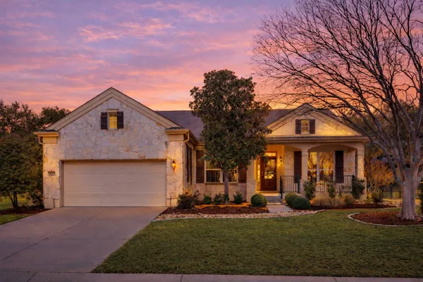 Property Slideshow image 3 of 39 | 311 rio grande loop, Georgetown, TX, 78633