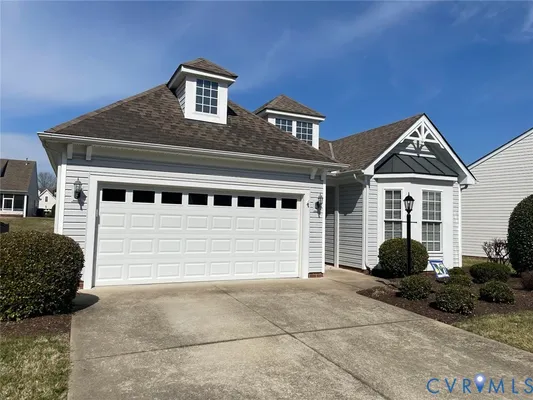 Property Slideshow image 2 of 25 | 7463 meadow haven cir, Mechanicsville, VA, 23111