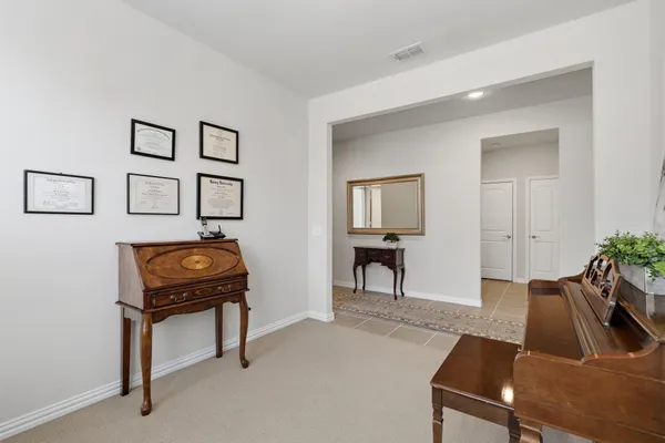 Property Slideshow image 3 of 34 | 8072 harlow ln, Frisco, TX, 75036