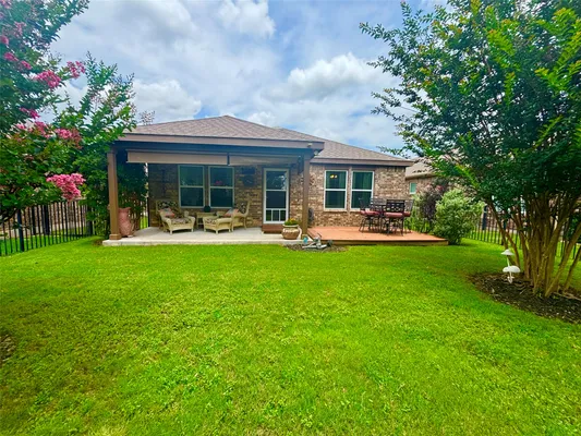 Property Slideshow image 2 of 31 | 437 holiday creek lane ln, Georgetown, TX, 78633