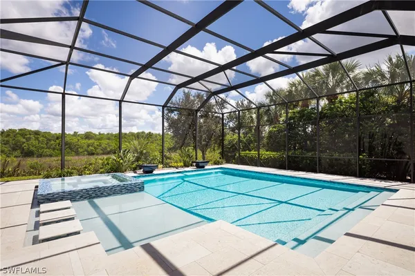 Property Slideshow image 2 of 44 | 26181 woodlyn dr, Bonita Springs, FL, 34134