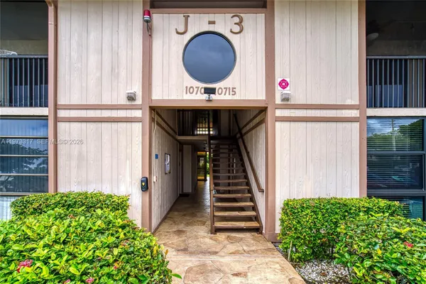 Property Slideshow image 3 of 53 | 10715 w clairmont cir 212, Tamarac, FL, 33321