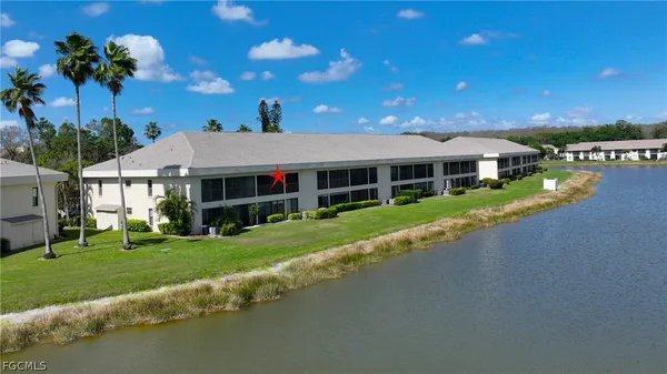 Property Slideshow image 2 of 47 | 13273 white marsh ln 315, Fort Myers, FL, 33912