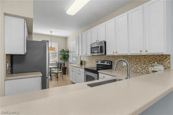 Property Slideshow image 3 of 41 | 10349 heritage bay blvd 2111, Naples, FL, 34120