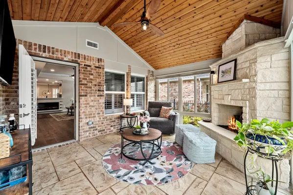 Property Slideshow image 3 of 31 | 2625 honeybee ln, Frisco, TX, 75036