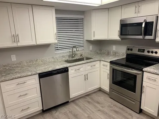 Property Slideshow image 2 of 19 | 13240 white marsh ln 9, Fort Myers, FL, 33912