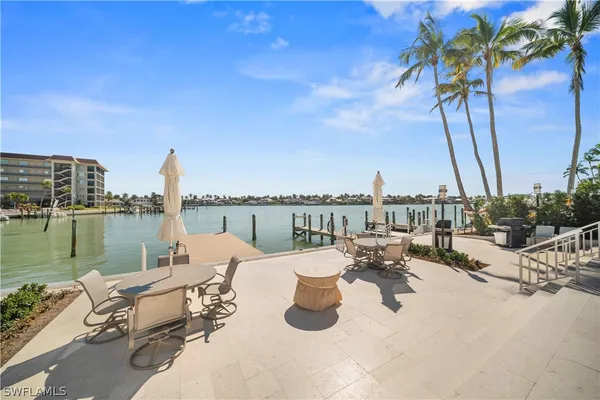 Property Slideshow image 2 of 46 | 2850 gulf shore blvd 108, Naples, FL, 34103