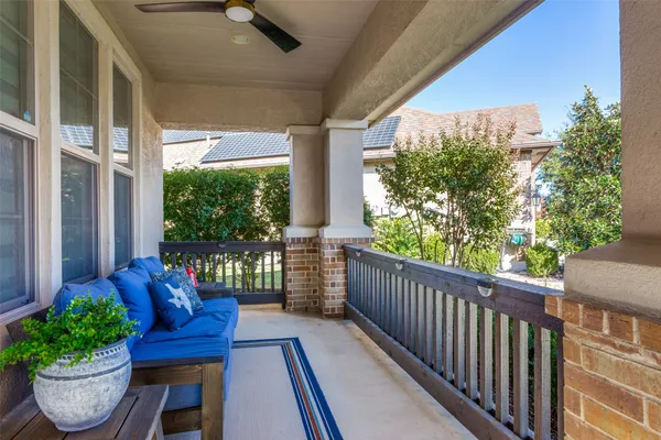 Property Slideshow image 3 of 37 | 9900 silver rock way, Denton, TX, 76207