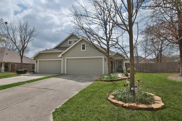 Property Slideshow image 2 of 49 | 39 trafalgar pl, Conroe, TX, 77384