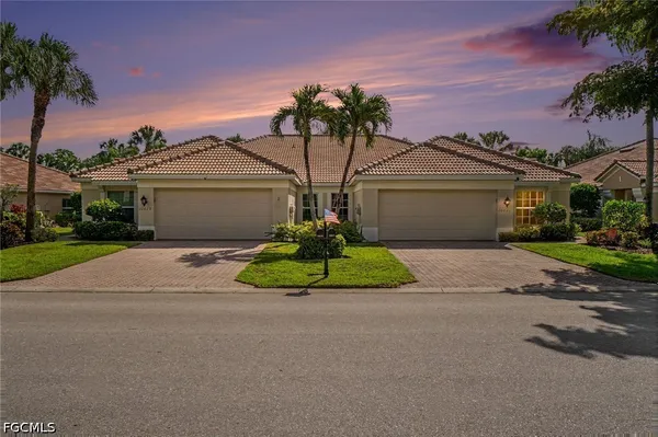 Property Slideshow image 2 of 47 | 10021 colonial country club blvd, Fort Myers, FL, 33913