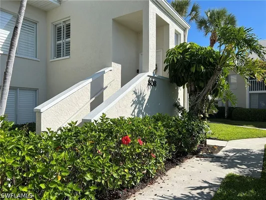 Property Slideshow image 2 of 42 | 776 willowbrook dr 808, Naples, FL, 34108