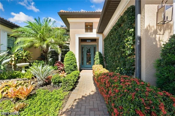Property Slideshow image 2 of 30 | 10504 solaro st, Fort Myers, FL, 33913