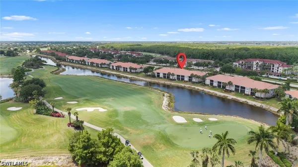 Property Slideshow image 2 of 49 | 10306 heritage bay blvd 2913, Naples, FL, 34120