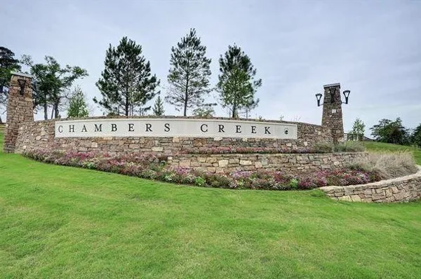Property Slideshow image 3 of 9 | 10422 painted brush ln, Willis, TX, 77318