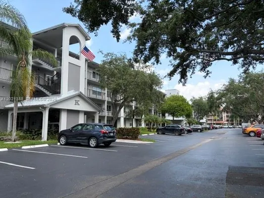 Property Slideshow image 2 of 30 | 1300 sw 125th ave 308k, Pembroke Pines, FL, 33027