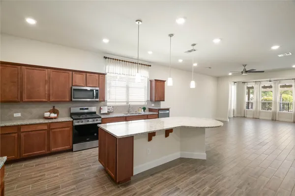 Property Slideshow image 3 of 31 | 516 nokota dr, Spring, TX, 77382