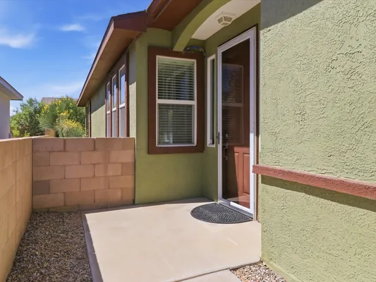 Property Slideshow image 3 of 45 | 470 zuni river cir, Los Lunas, NM, 87031