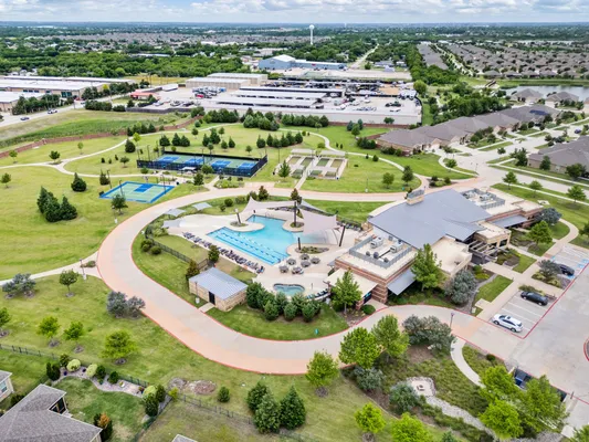 Property Slideshow image 3 of 36 | 7740 gulf breeze ln, Frisco, TX, 75036