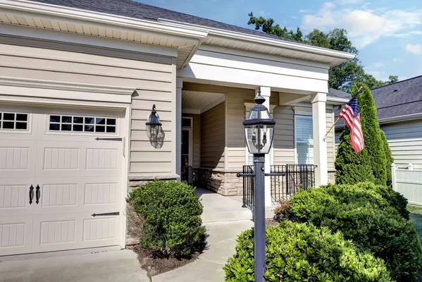 Property Slideshow image 3 of 52 | 6462 isabella dr, Williamsburg, VA, 23188