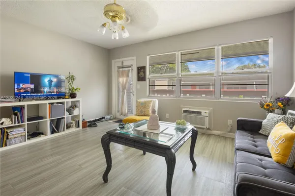 Property Slideshow image 3 of 17 | 75 ventnor d 75, Deerfield Beach, FL, 33442