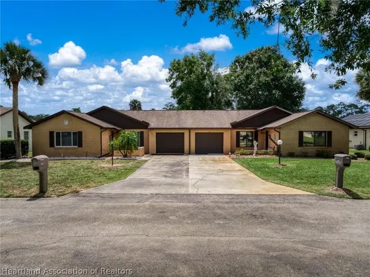 Property Slideshow image 2 of 20 | 160 parkview cir, Lake Placid, FL, 33852