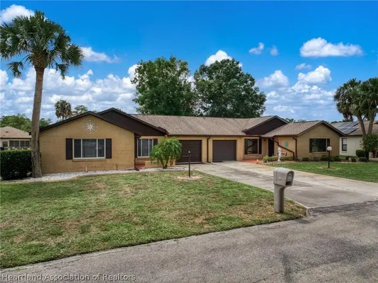 Property Slideshow image 3 of 20 | 160 parkview cir, Lake Placid, FL, 33852