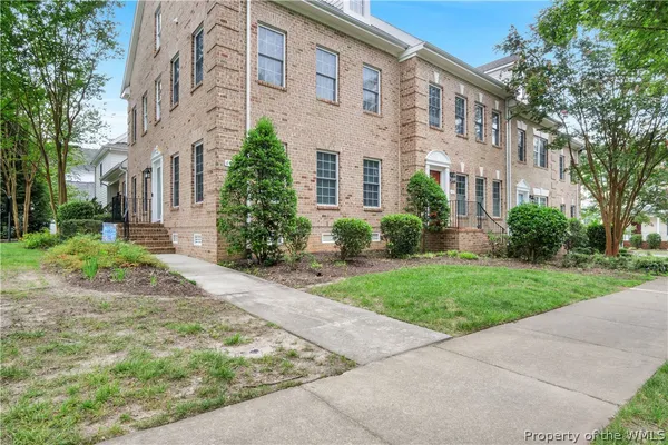 Property Slideshow image 3 of 48 | 4325 casey blvd, Williamsburg, VA, 23188