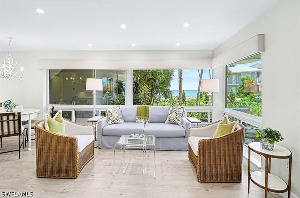 Property Slideshow image 3 of 42 | 1851 gulf shore blvd 4, Naples, FL, 34102